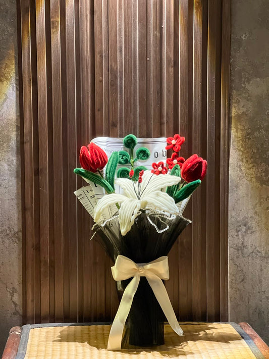 Crimson Lily Elegance Bouquet ❤️🤍
